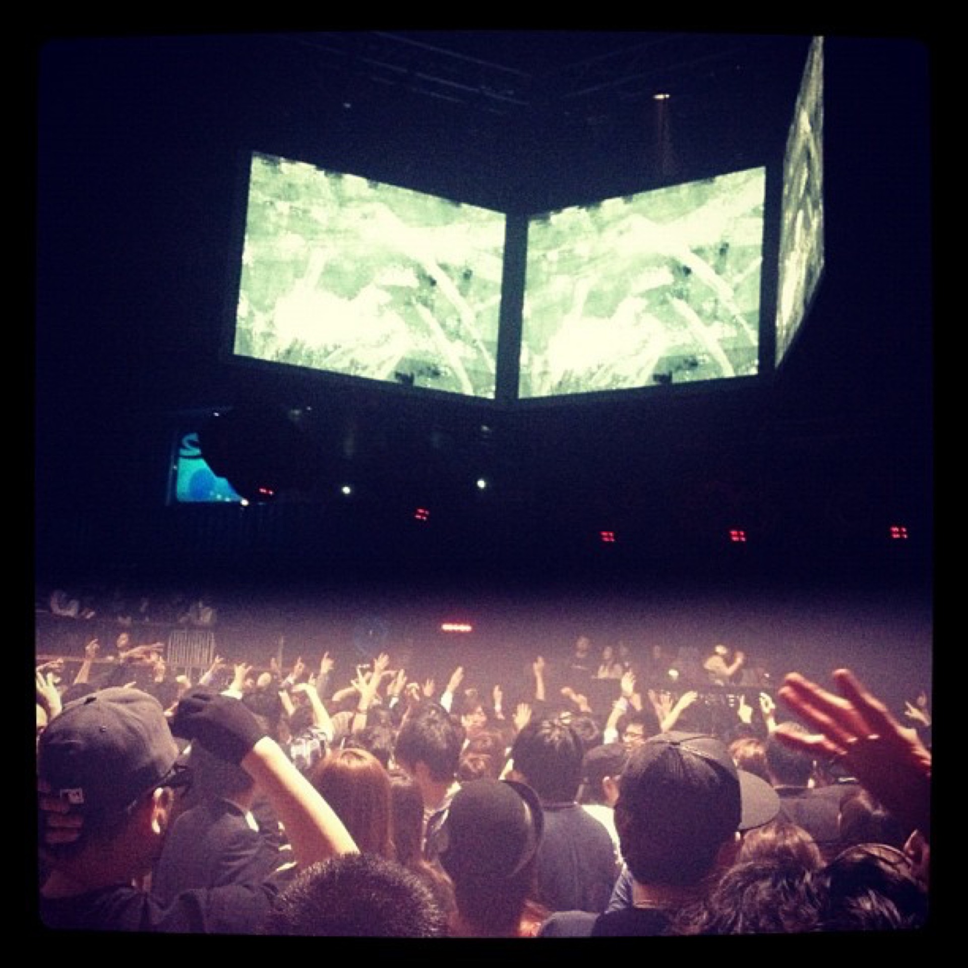 m-flo “BONENKAI” at ageHa!!!